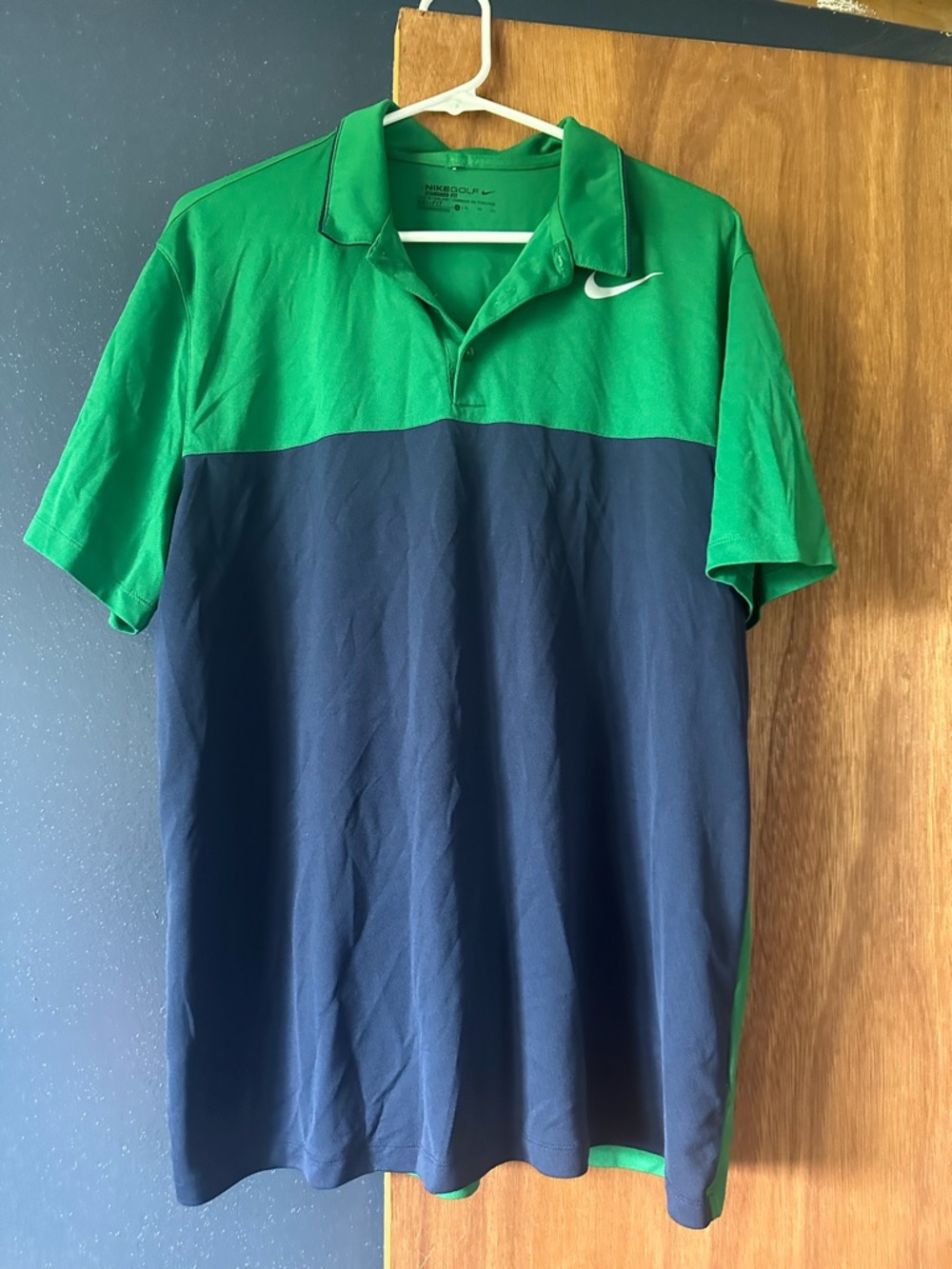 Nike Golf Men's Green and Navy Colorblock Polo Shirt